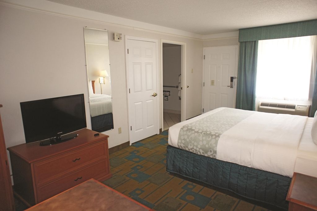 Baymont By Wyndham Jacksonville Orange Park Szoba fotó